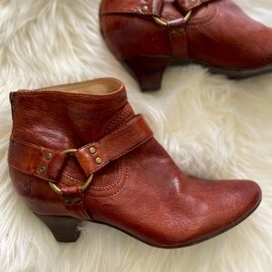 Frye Steffi Harness Bootie women’s size 9